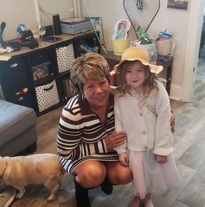 Meet your Posher, Paula